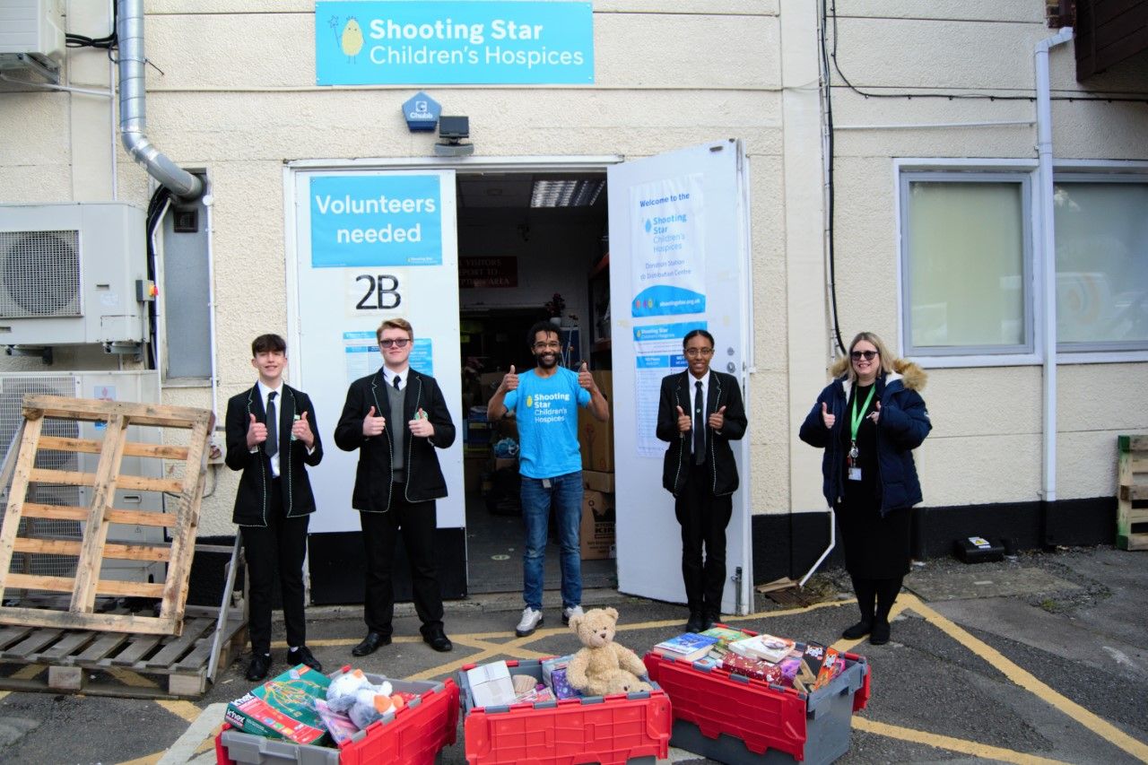 Woking's Hoe Valley School giving back to community for Christmas